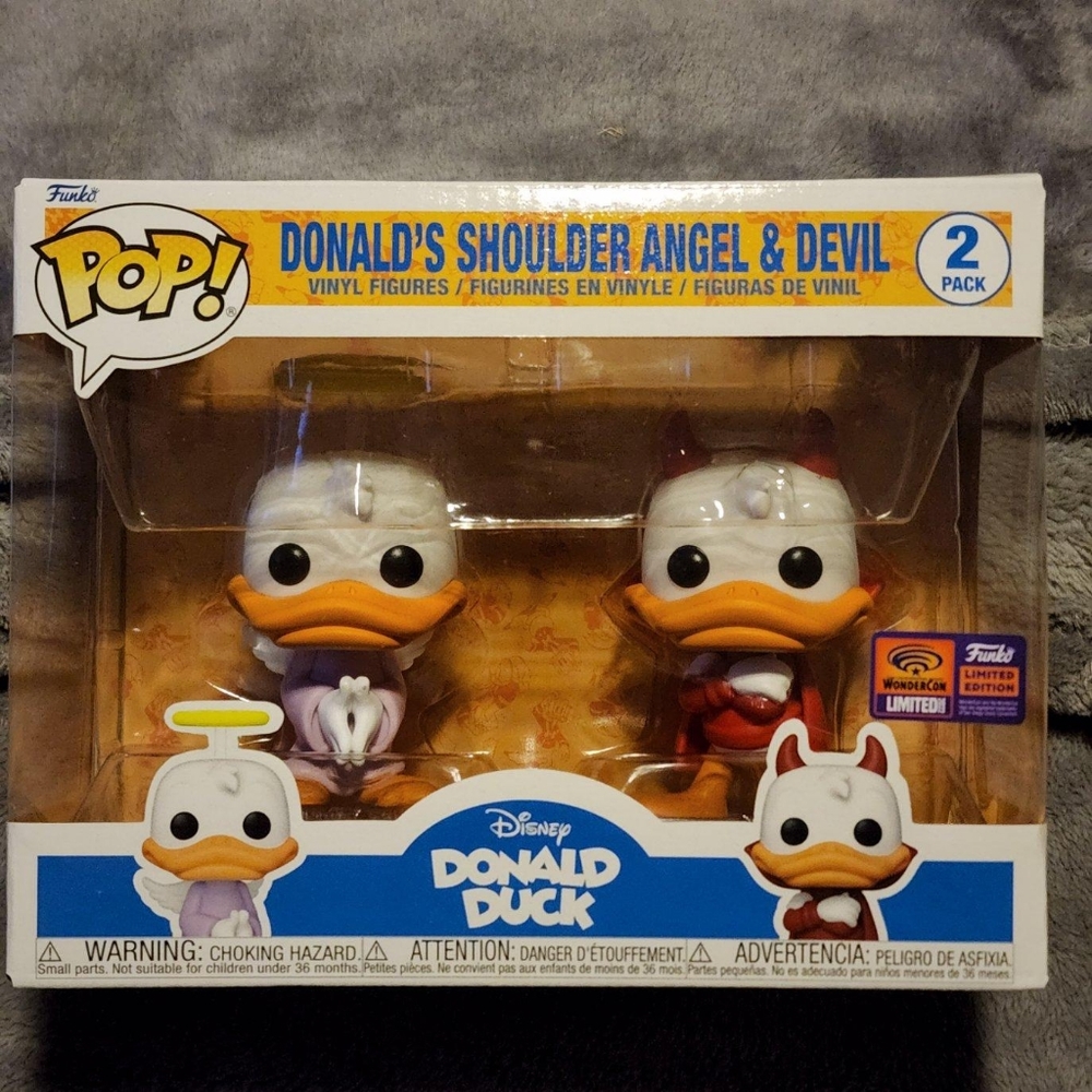 Funko Donald Duck shoulder Angel amd Devil